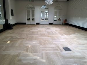 renovatie-massieve-houten-vloer-dylan-hotel